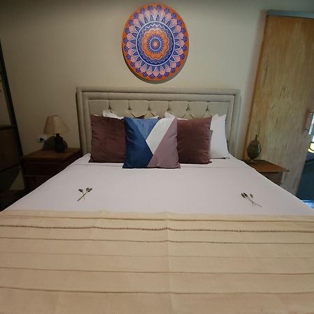 Sitio Belucci Bed & Breakfast ปินญาลซินโญ ภายนอก รูปภาพ