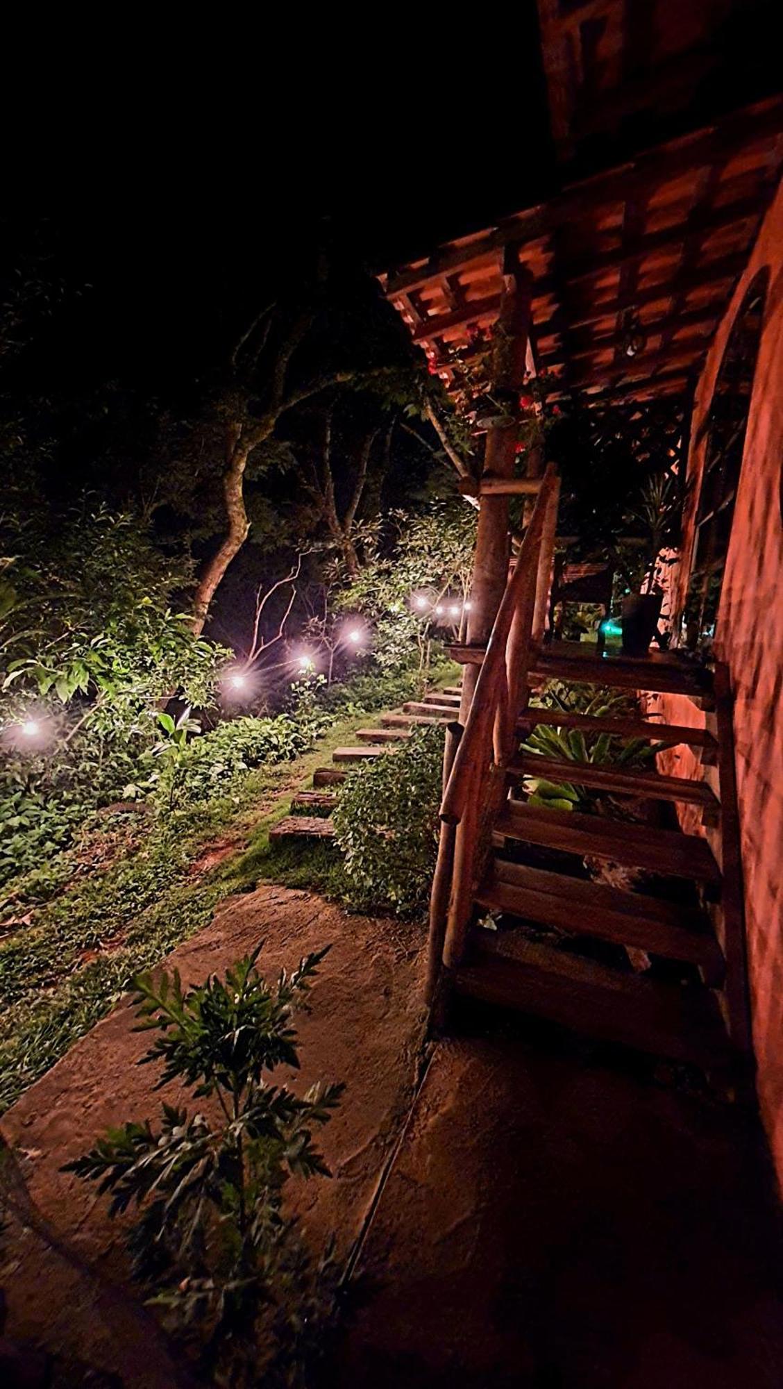 Sitio Belucci Bed & Breakfast ปินญาลซินโญ ภายนอก รูปภาพ